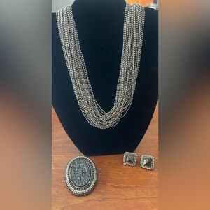 Elegant Silver Beaded Necklace Set